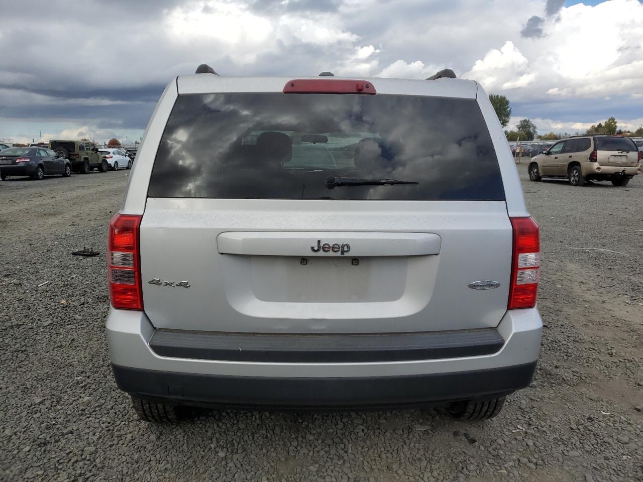 2011 Jeep Liberty (Patriot) - Image 6