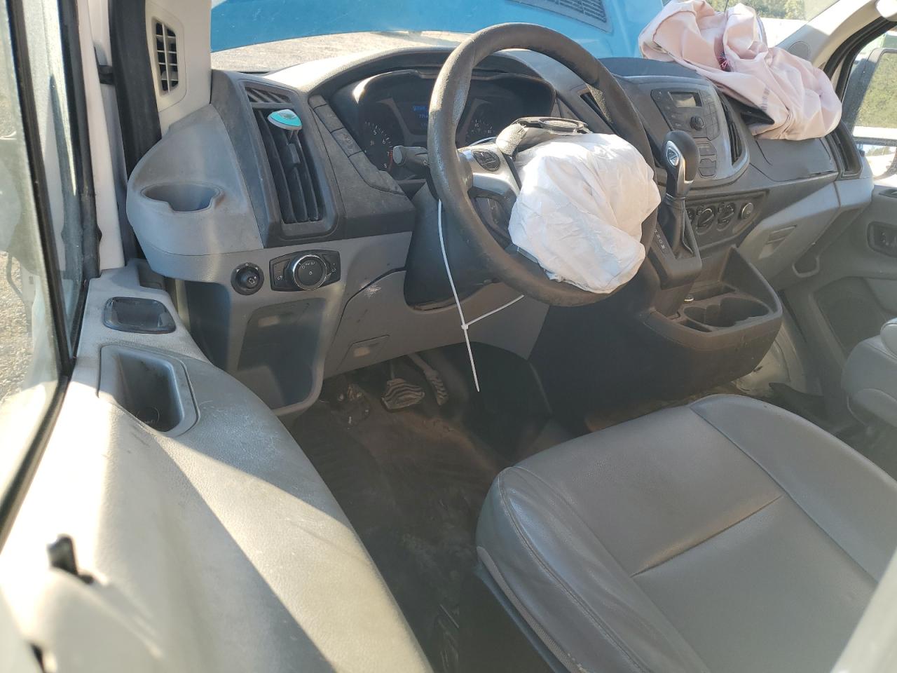 2016 Ford Transit - Image 8