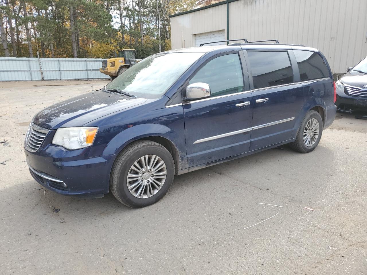 2013 Chrysler Town & Country - Image 1