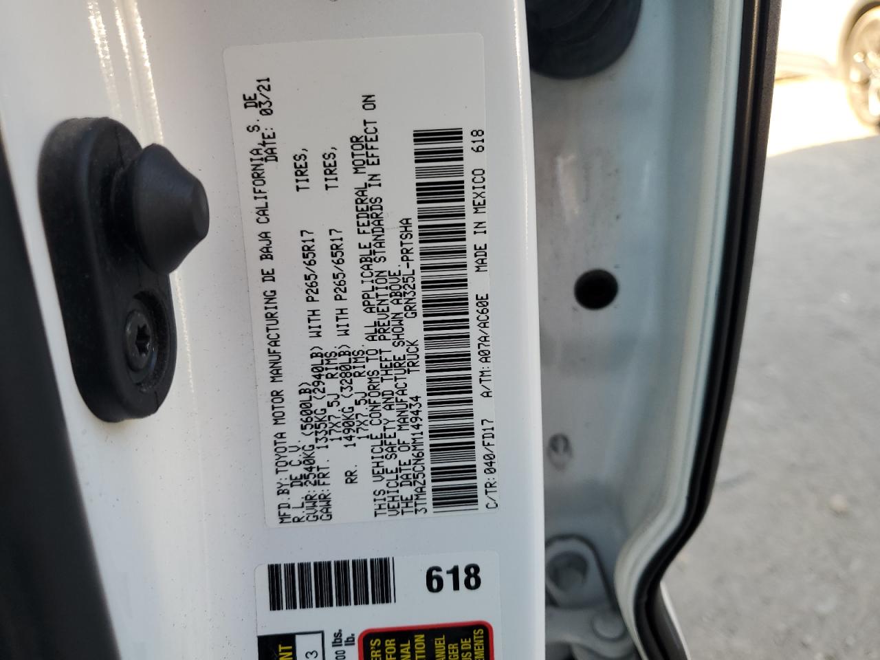 2021 Toyota Tacoma - Image 13