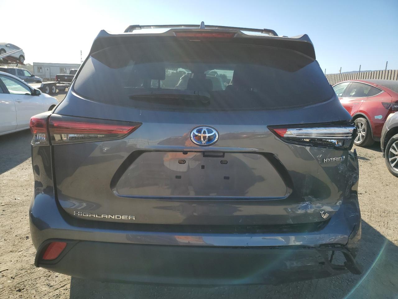 2022 Toyota Highlander Hybrid Xle VIN: 5TDHBRCH7NS541697 Lot: 76970684