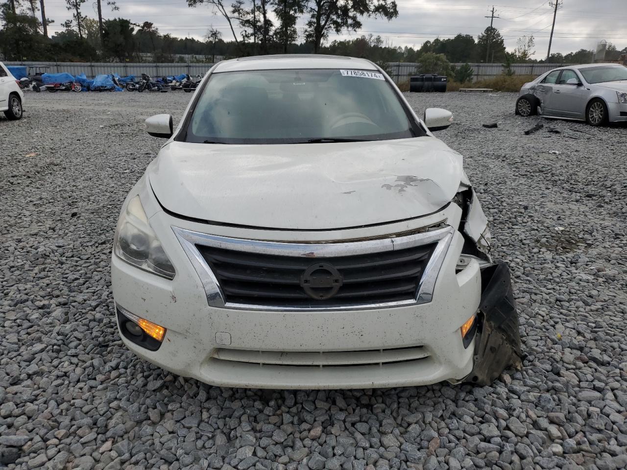 2015 Nissan Altima - Image 5