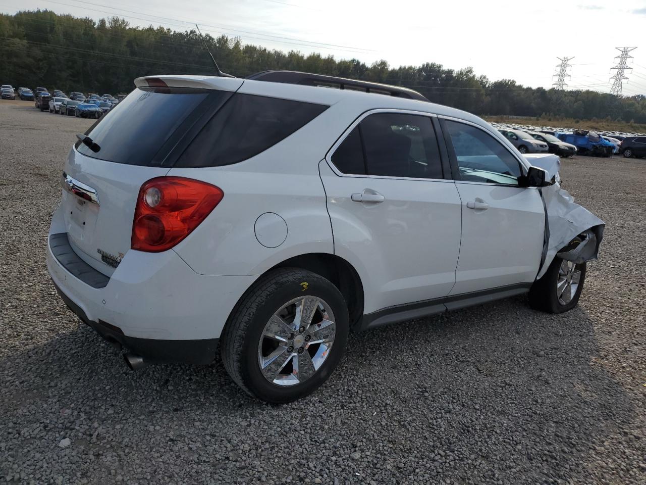 2013 Chevrolet Equinox - Image 3
