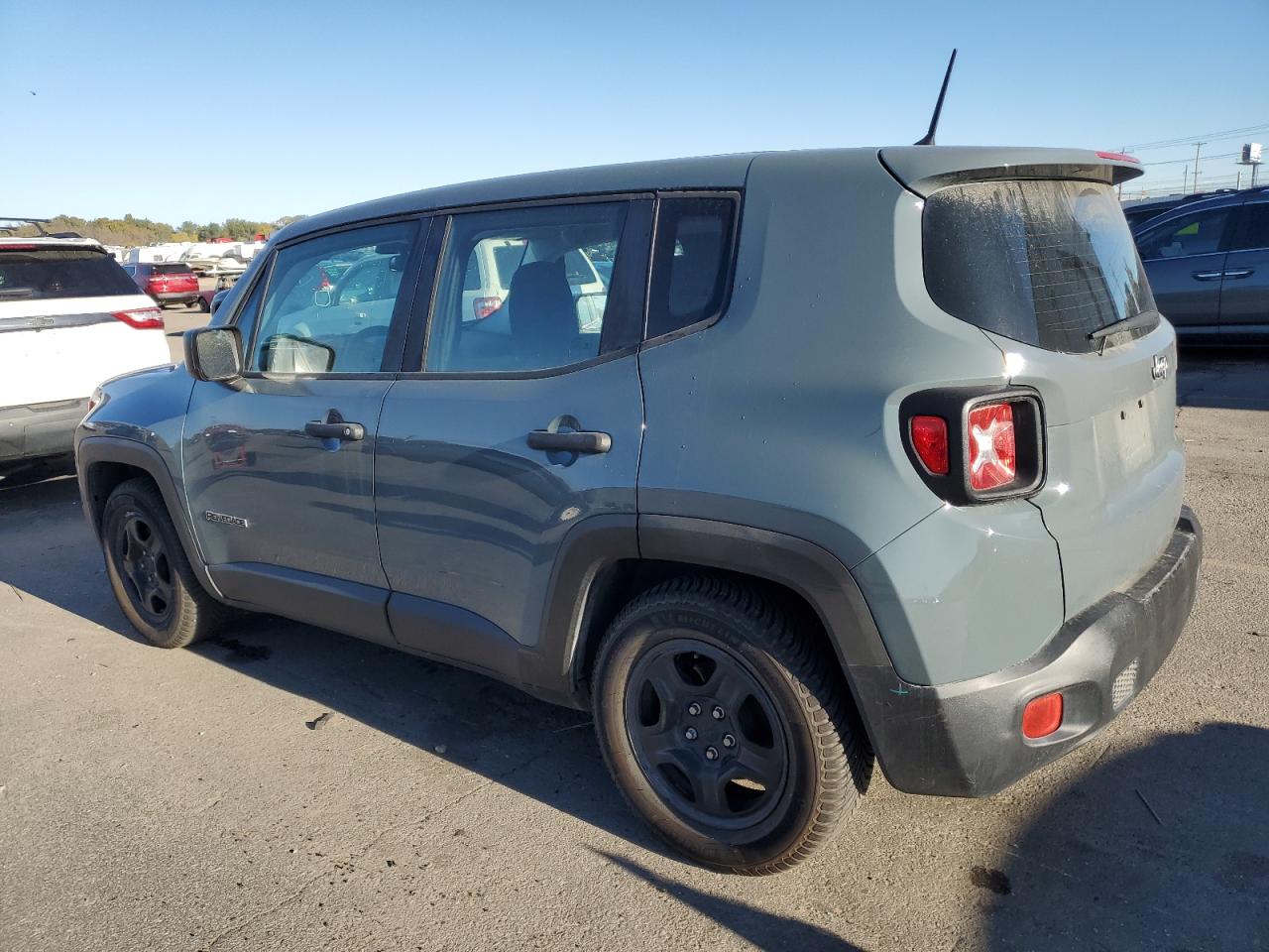 2017 Jeep Renegade - Image 2