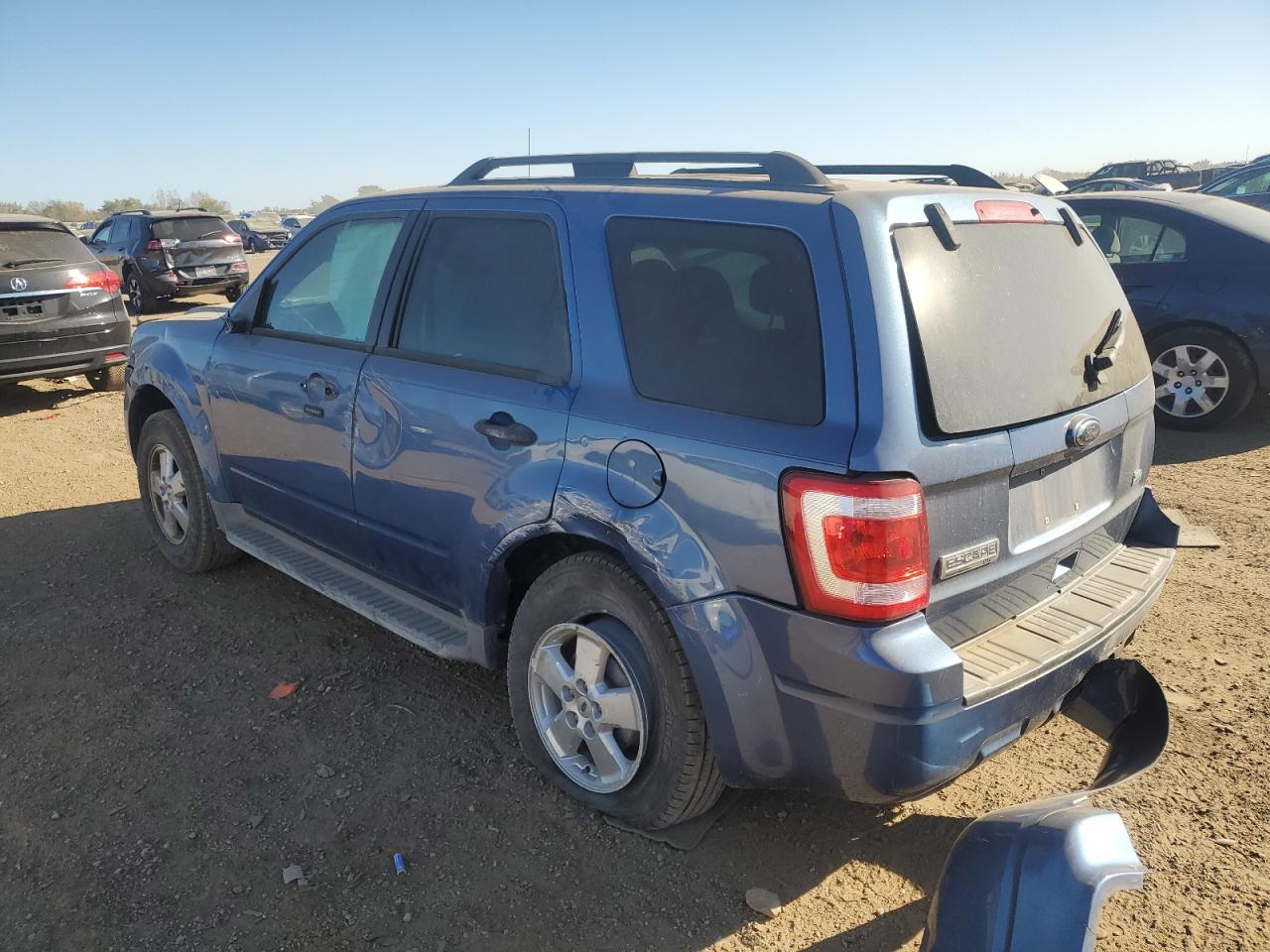 2010 Ford Escape - Image 2
