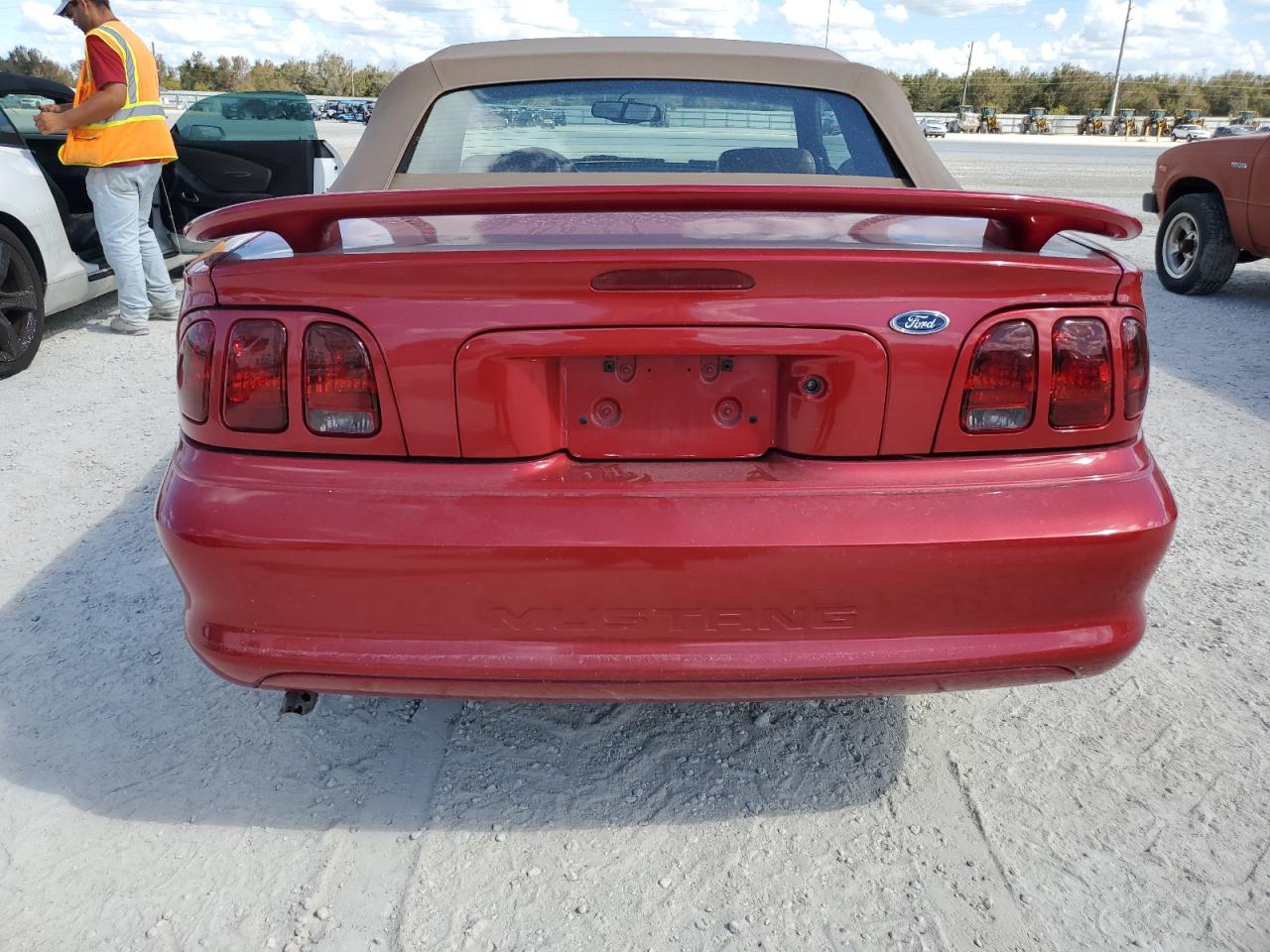 1998 Ford Mustang VIN: 1FAFP4445WF178914 Lot: 77943484