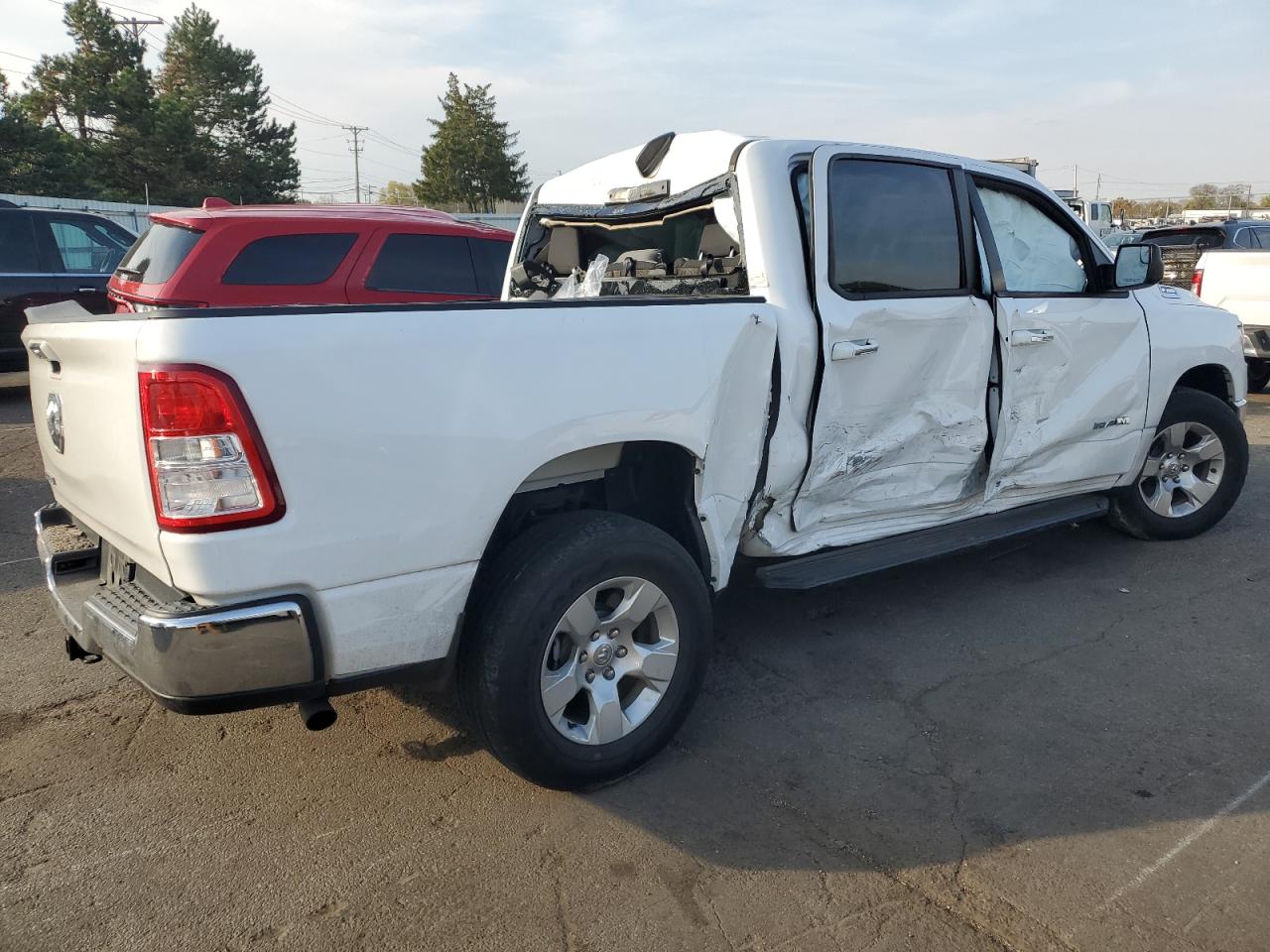 2019 RAM 1500 - Image 3