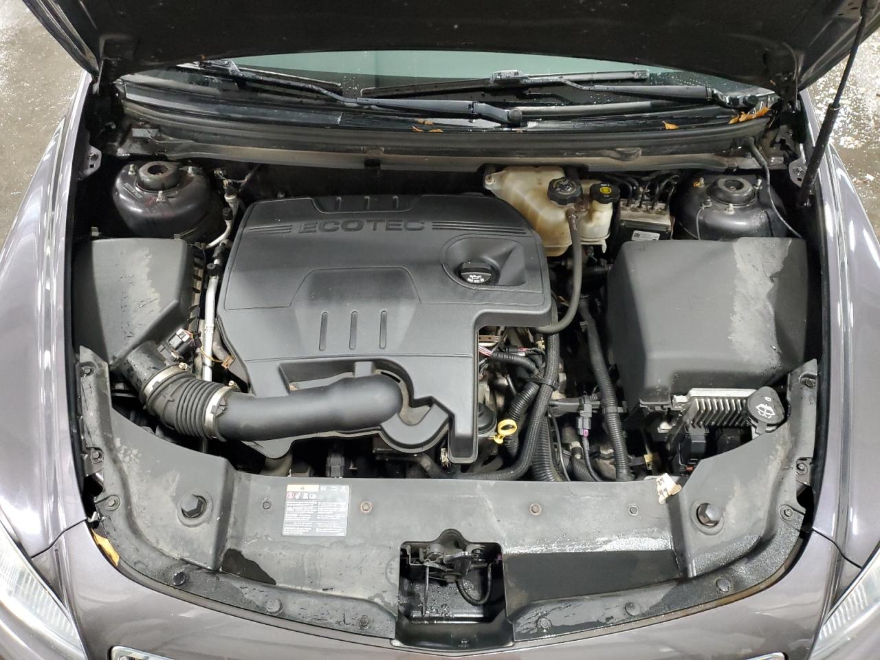 2011 Chevrolet Malibu - Image 11
