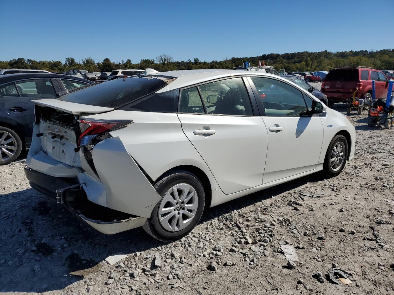 VIN JTDKBRFU3H3033098 2017 TOYOTA PRIUS no.3