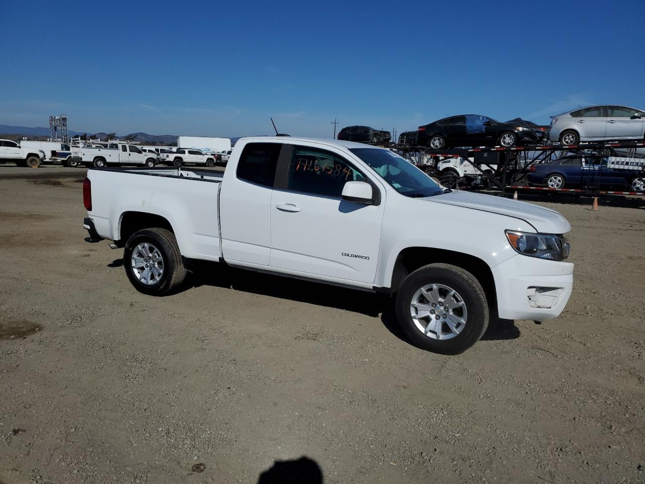 2018 Chevrolet Colorado - Image 4
