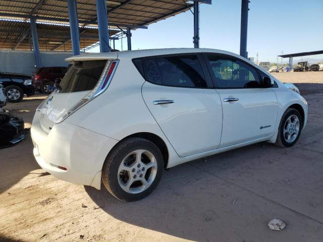  NISSAN LEAF 2013 Белы