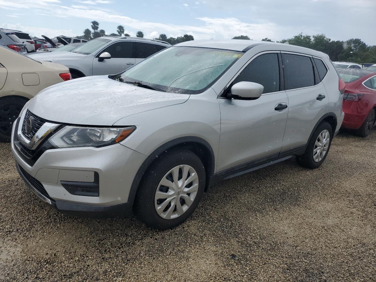 2019 Nissan Rogue - Image 1