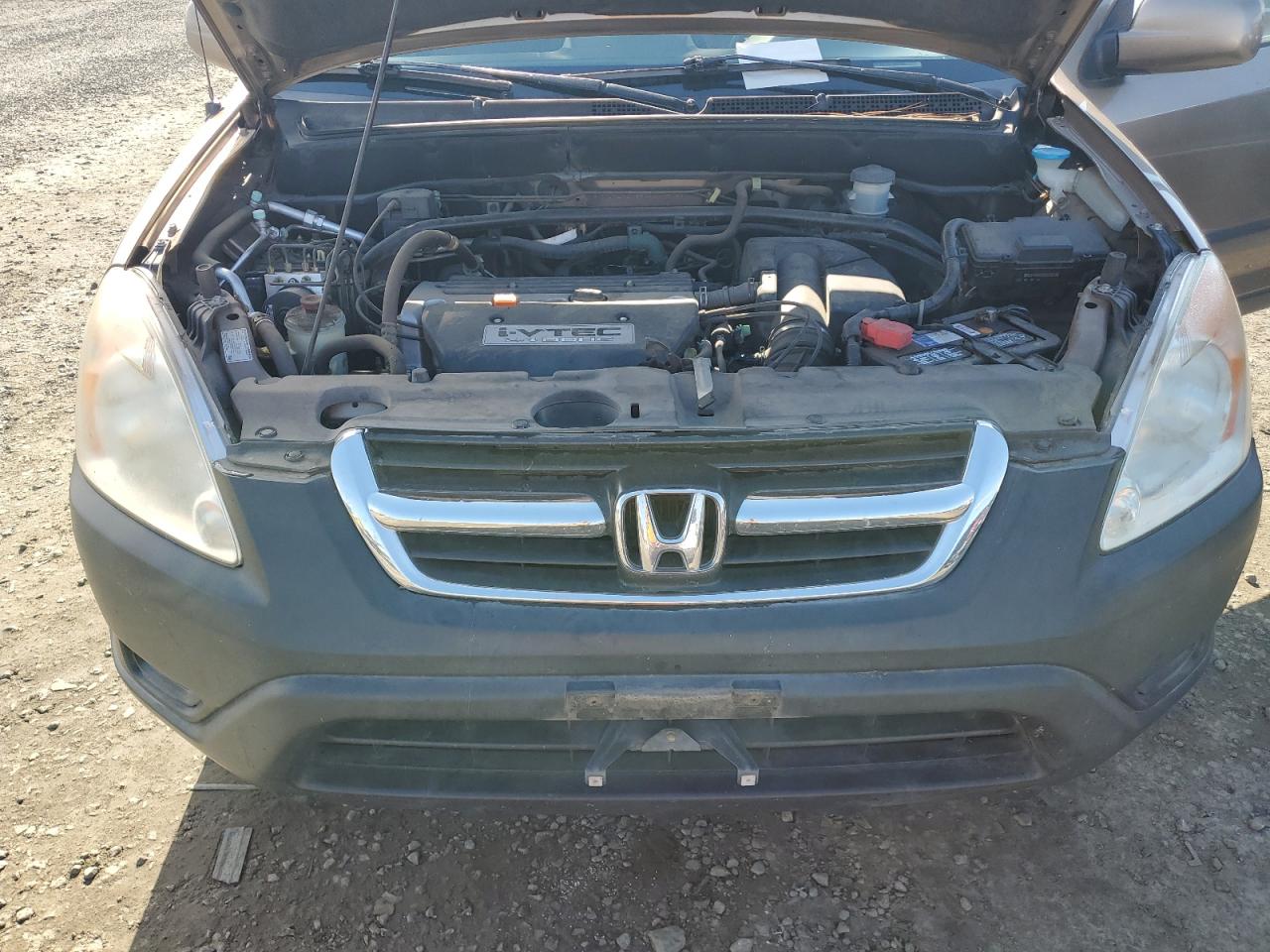 2004 Honda CR-V - Image 12