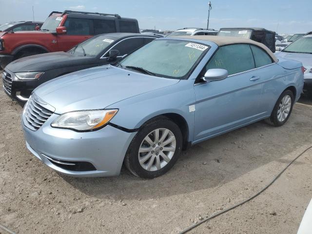 2013 Chrysler 200 Touring