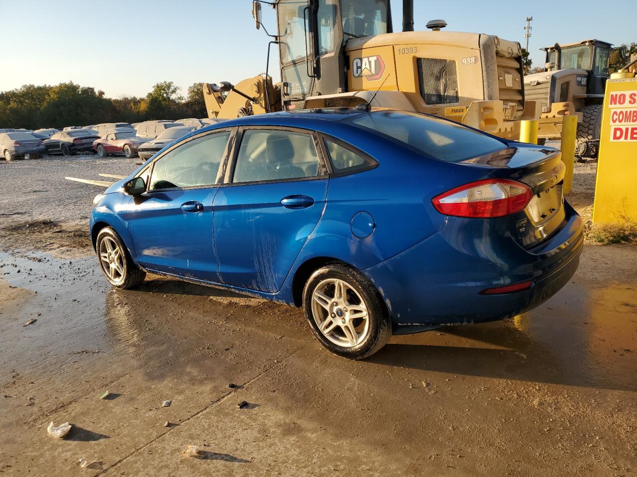 2019 Ford Fiesta - Image 2