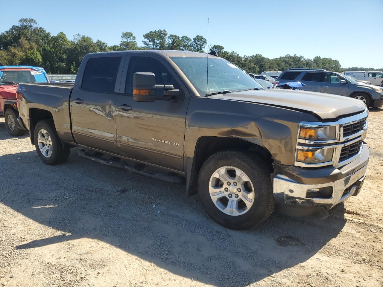 2015 Chevrolet Silverado - Image 4