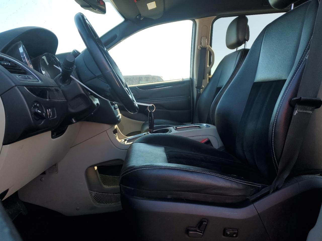 2018 Dodge Grand Caravan Sxt VIN: 2C4RDGCG6JR206640 Lot: 76087664