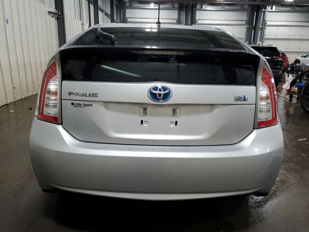 JTDKN3DU2D5645055 2013 Toyota Prius