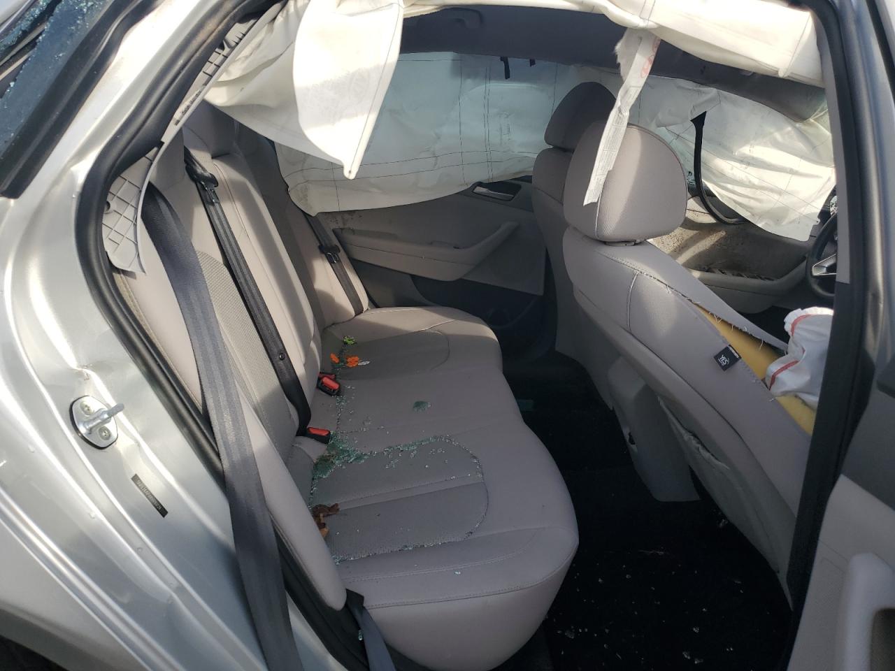 2019 Hyundai Sonata - Image 10