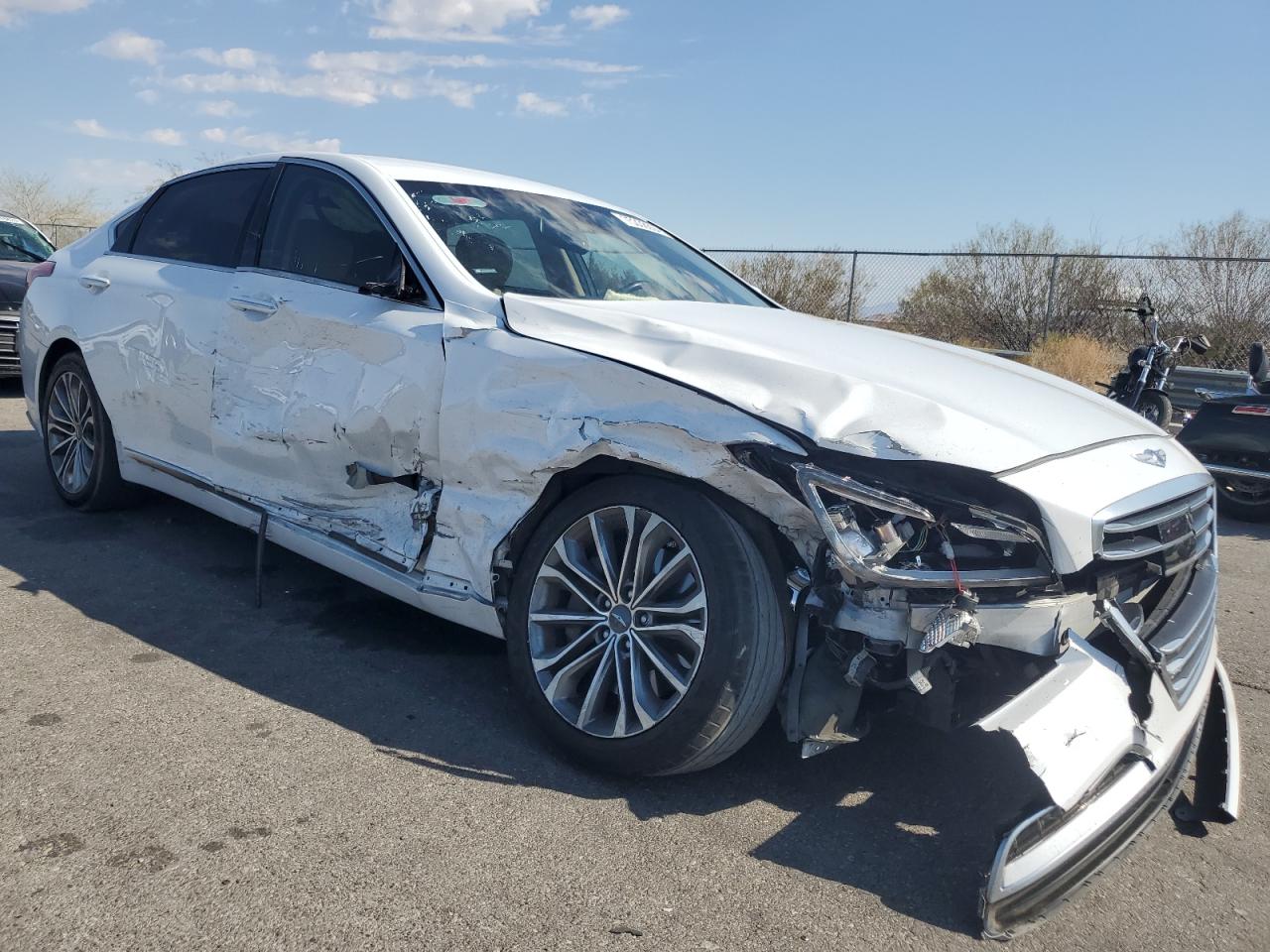 2017 Genesis G80 - Image 4