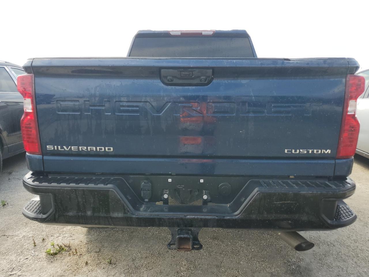 2023 Chevrolet Silverado - Image 6