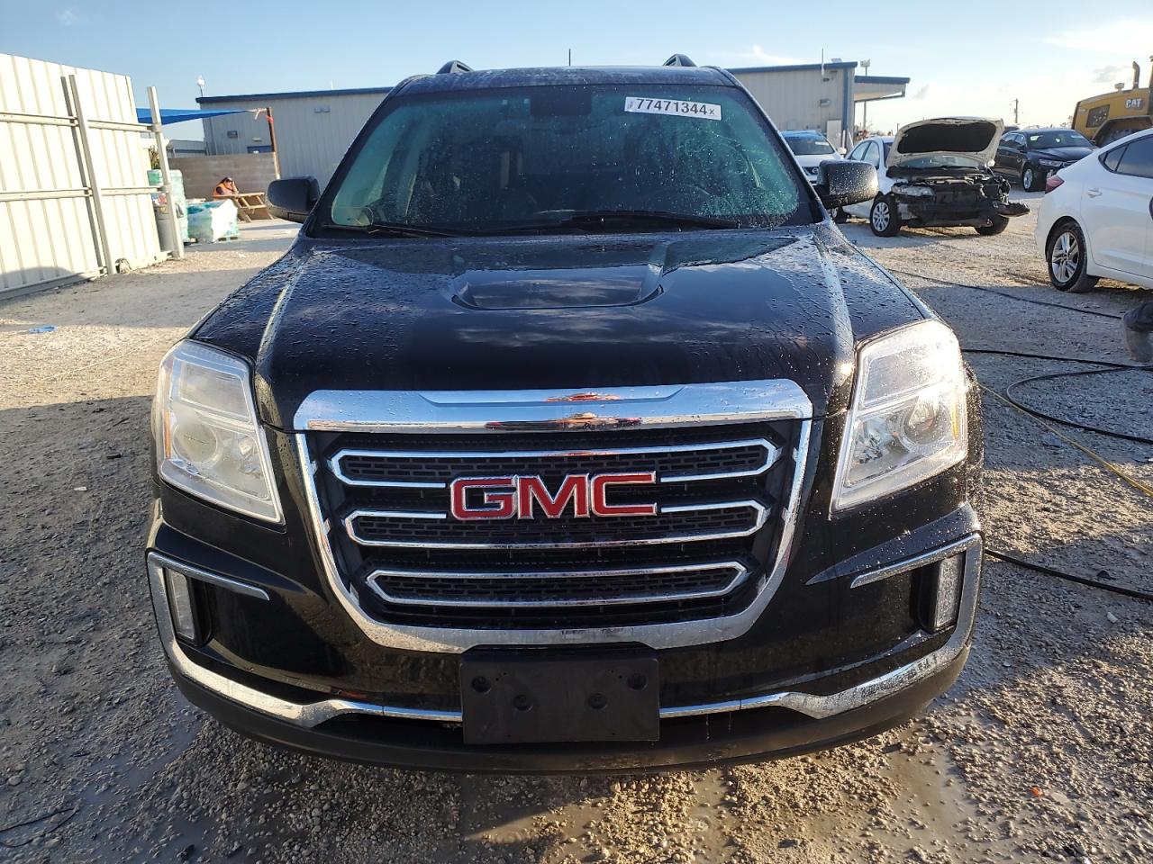 2017 GMC Terrain - Image 5