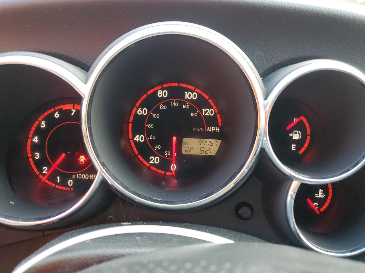 2004 Toyota Corolla Matrix Xr VIN: 2T1KR38E44C306050 Lot: 76745914