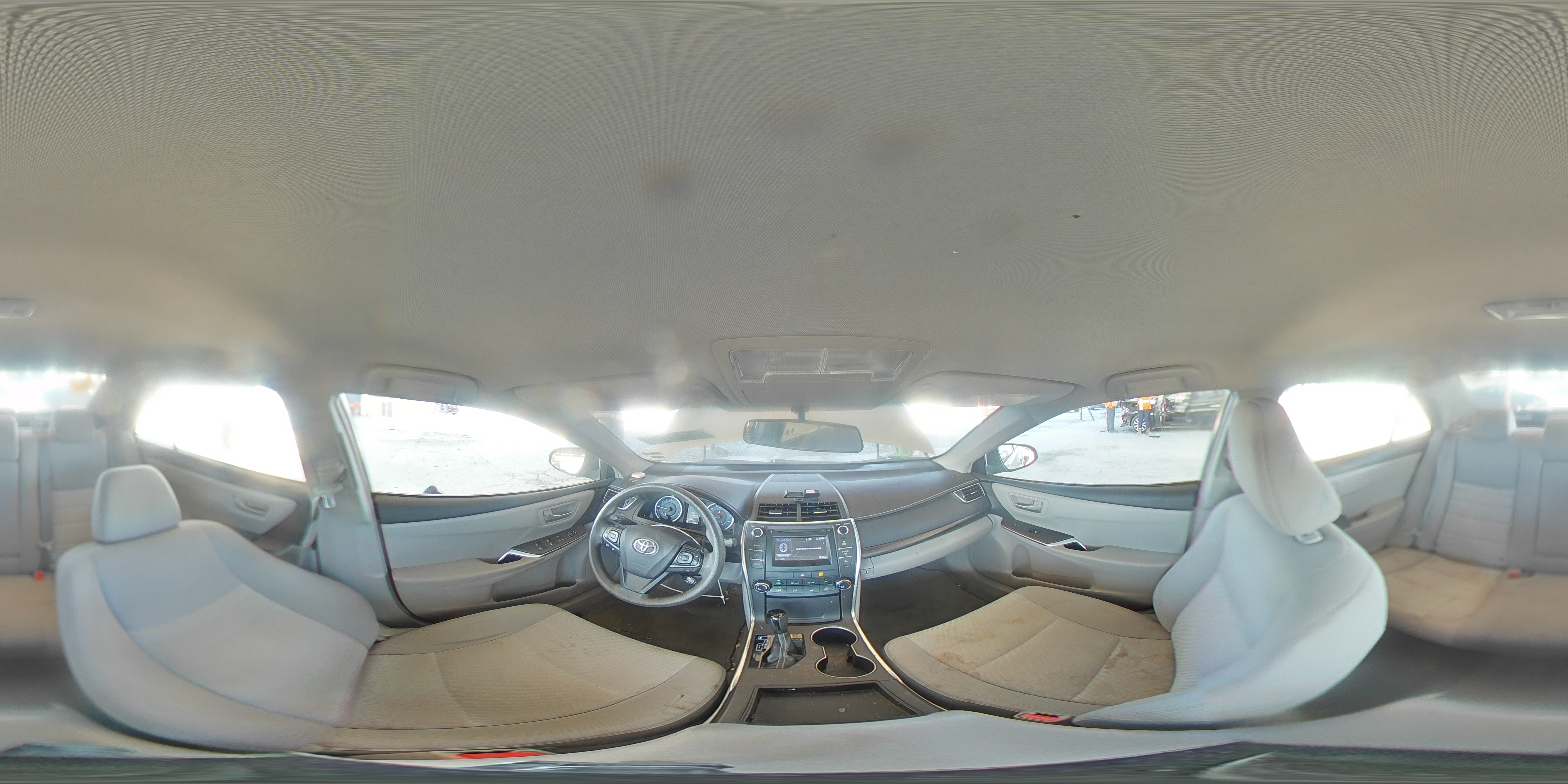 2016 Toyota Camry - Image 12