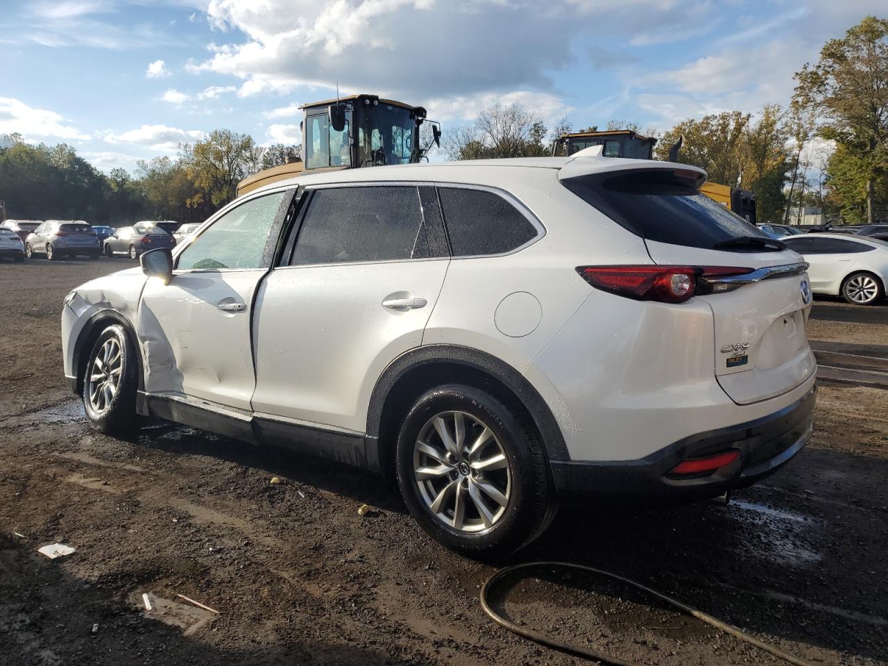 JM3TCBCY6J0225808 2018 MAZDA CX-9 - Image 2