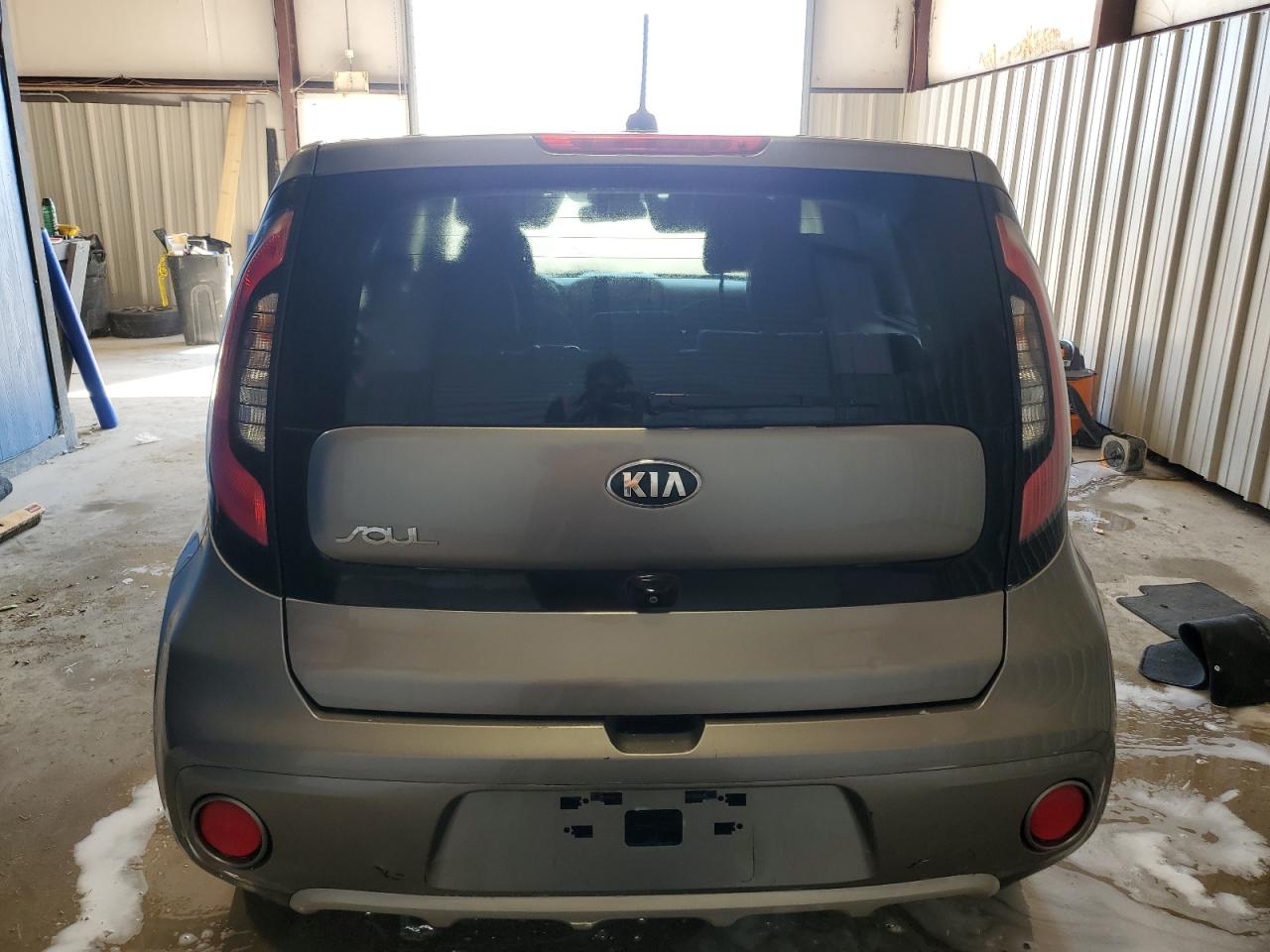 2019 Kia Soul + VIN: KNDJP3A51K7653541 Lot: 80708985