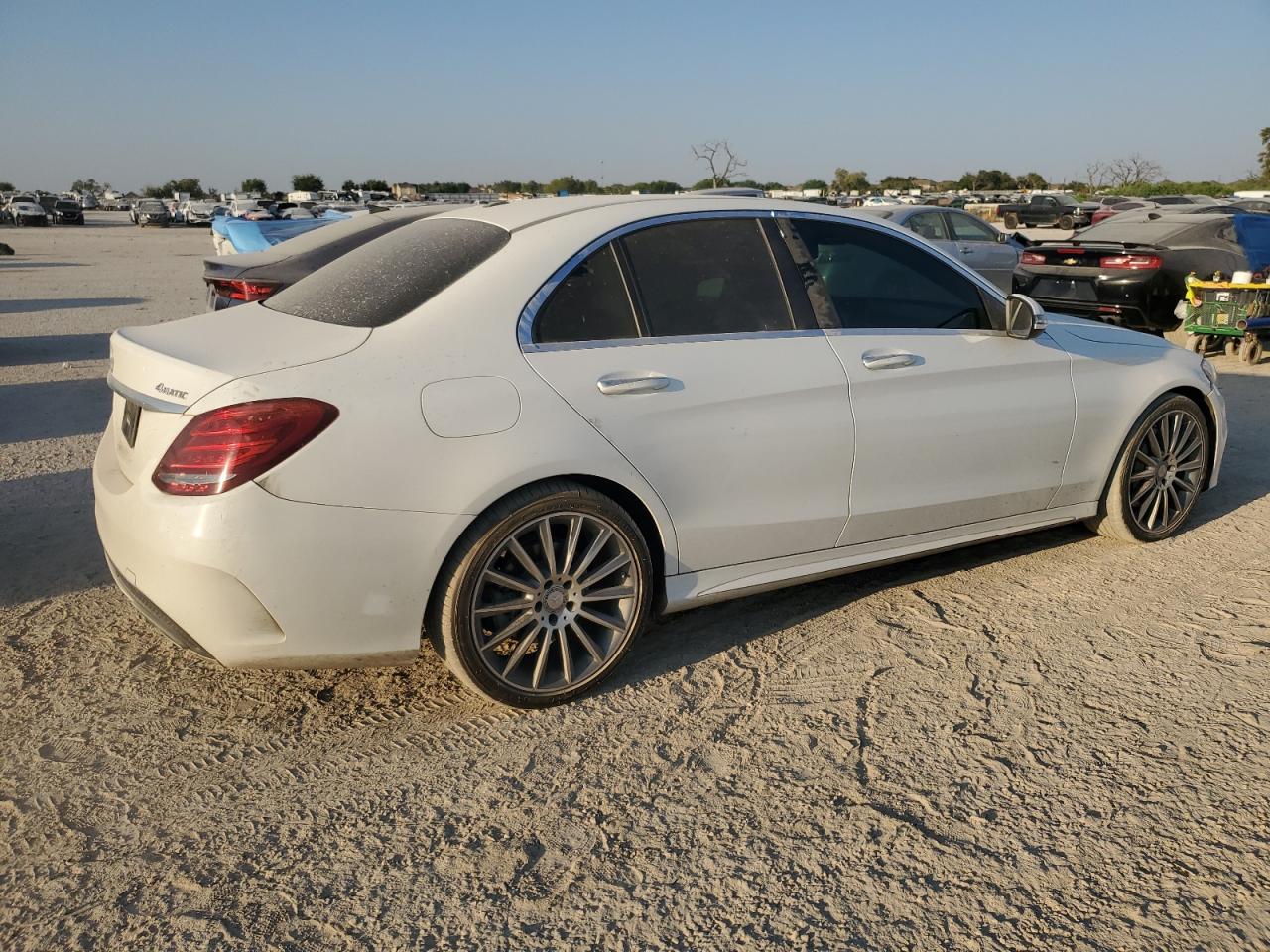 2016 Mercedes-Benz C-klasse - Image 3