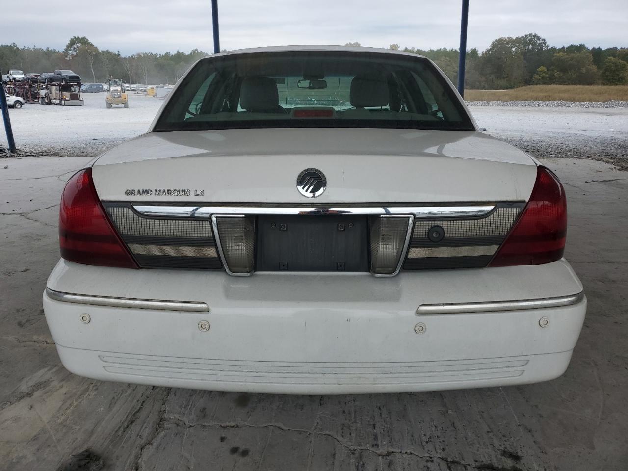 2008 Mercury Grand Marquis Ls VIN: 2MEHM75VX8X615462 Lot: 77907284