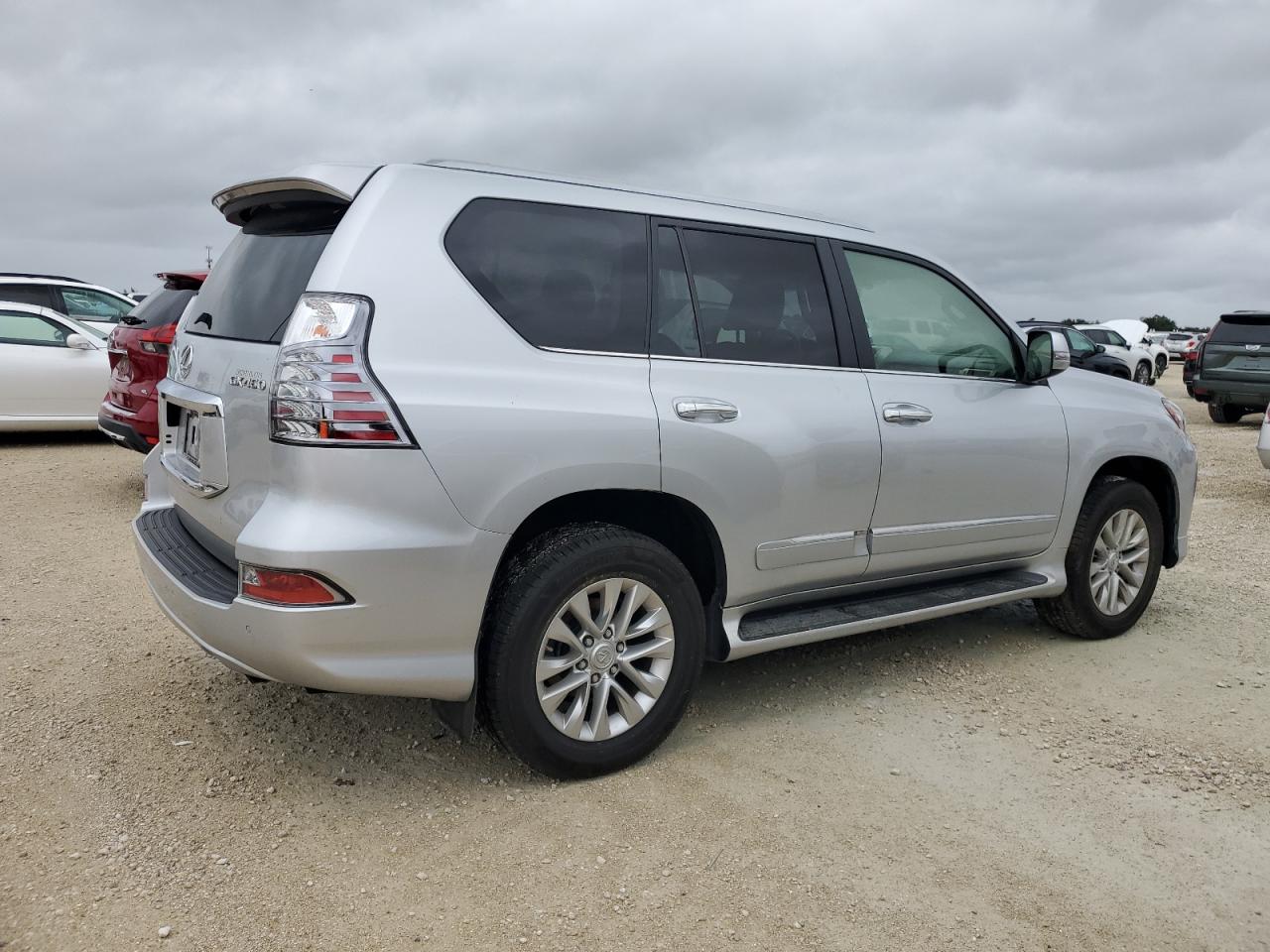 JTJBM7FX3J5181610 2018 Lexus Gx 460