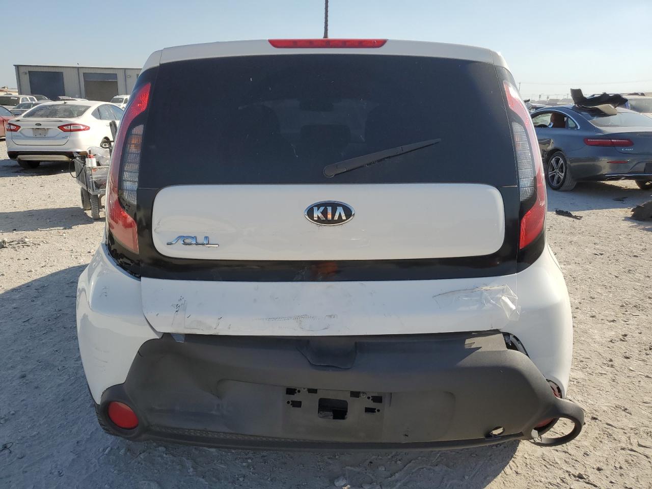 2015 Kia Soul + VIN: KNDJP3A5XF7209127 Lot: 72765464