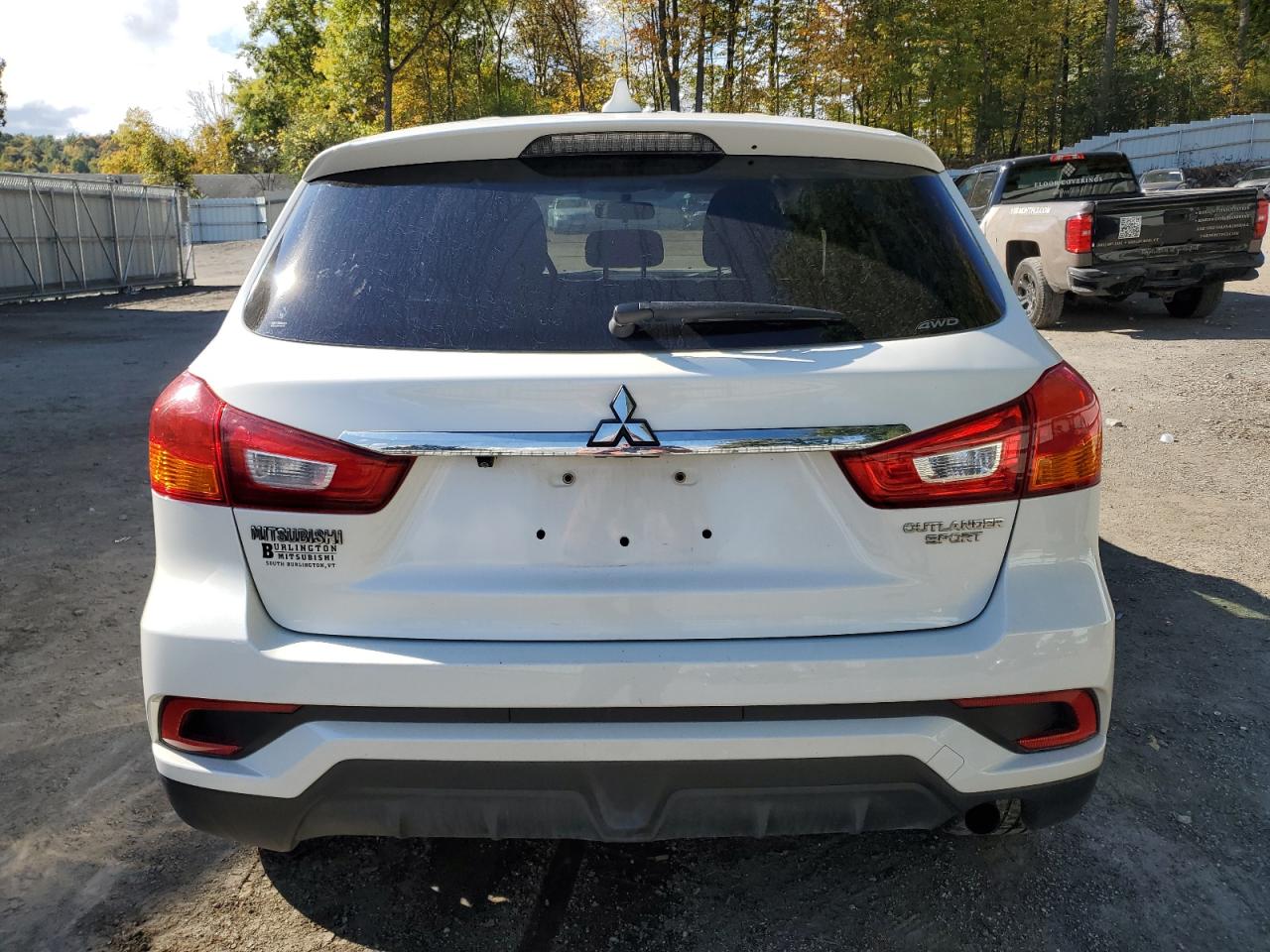 JA4AR3AU6KU016660 2019 Mitsubishi Outlander Sport Es