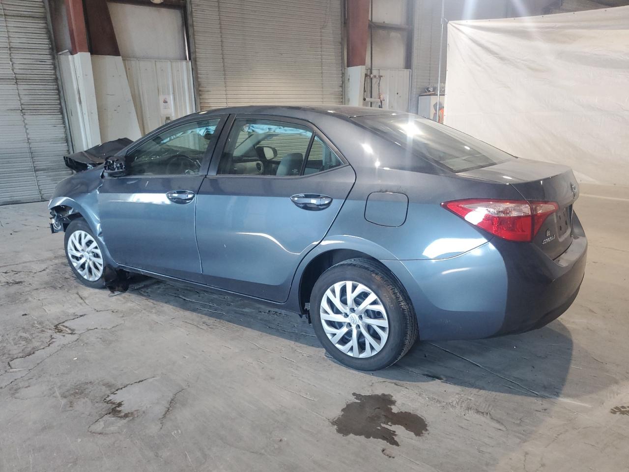 2018 Toyota Corolla - Image 2