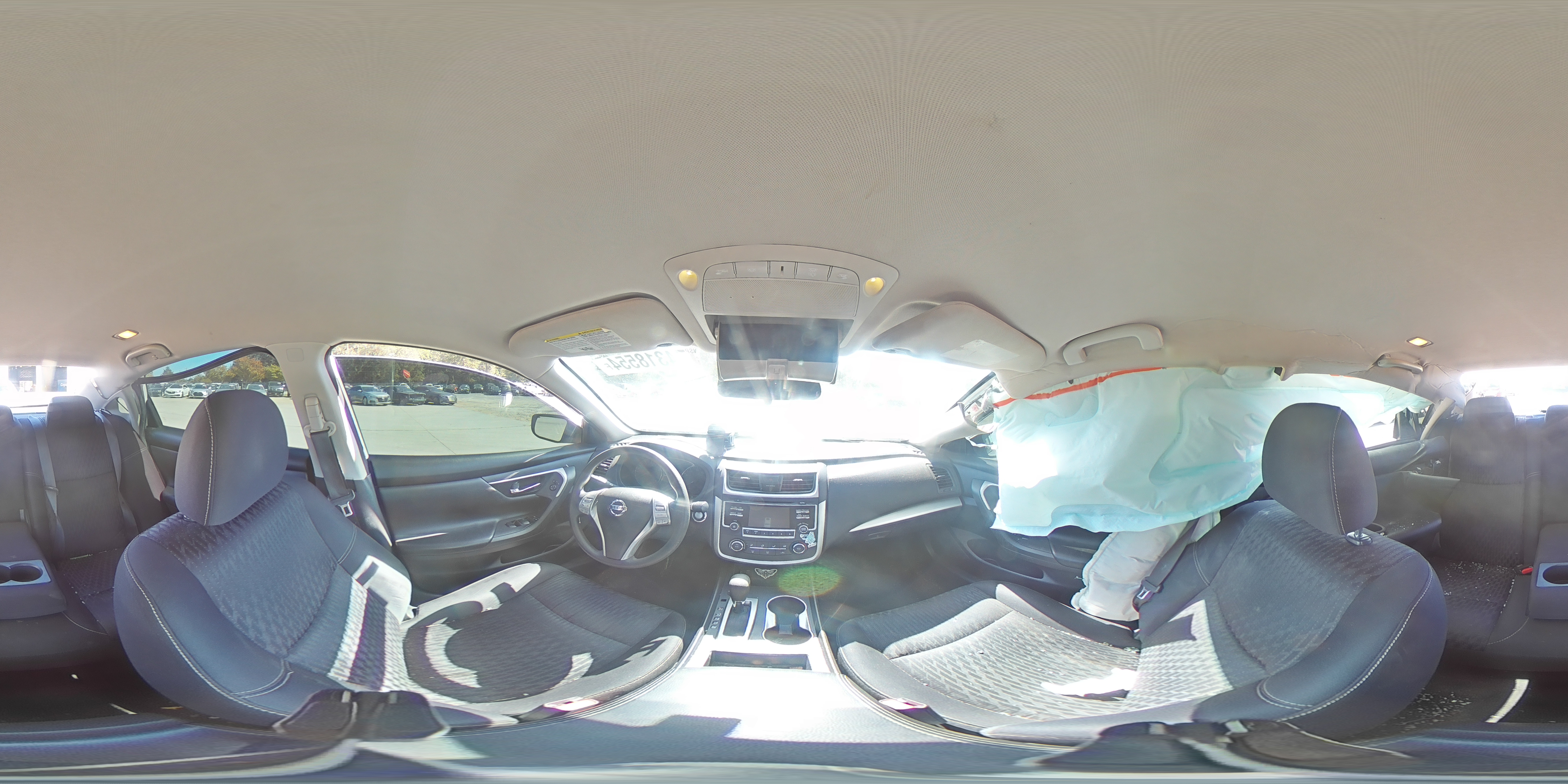 2017 Nissan Altima - Image 12