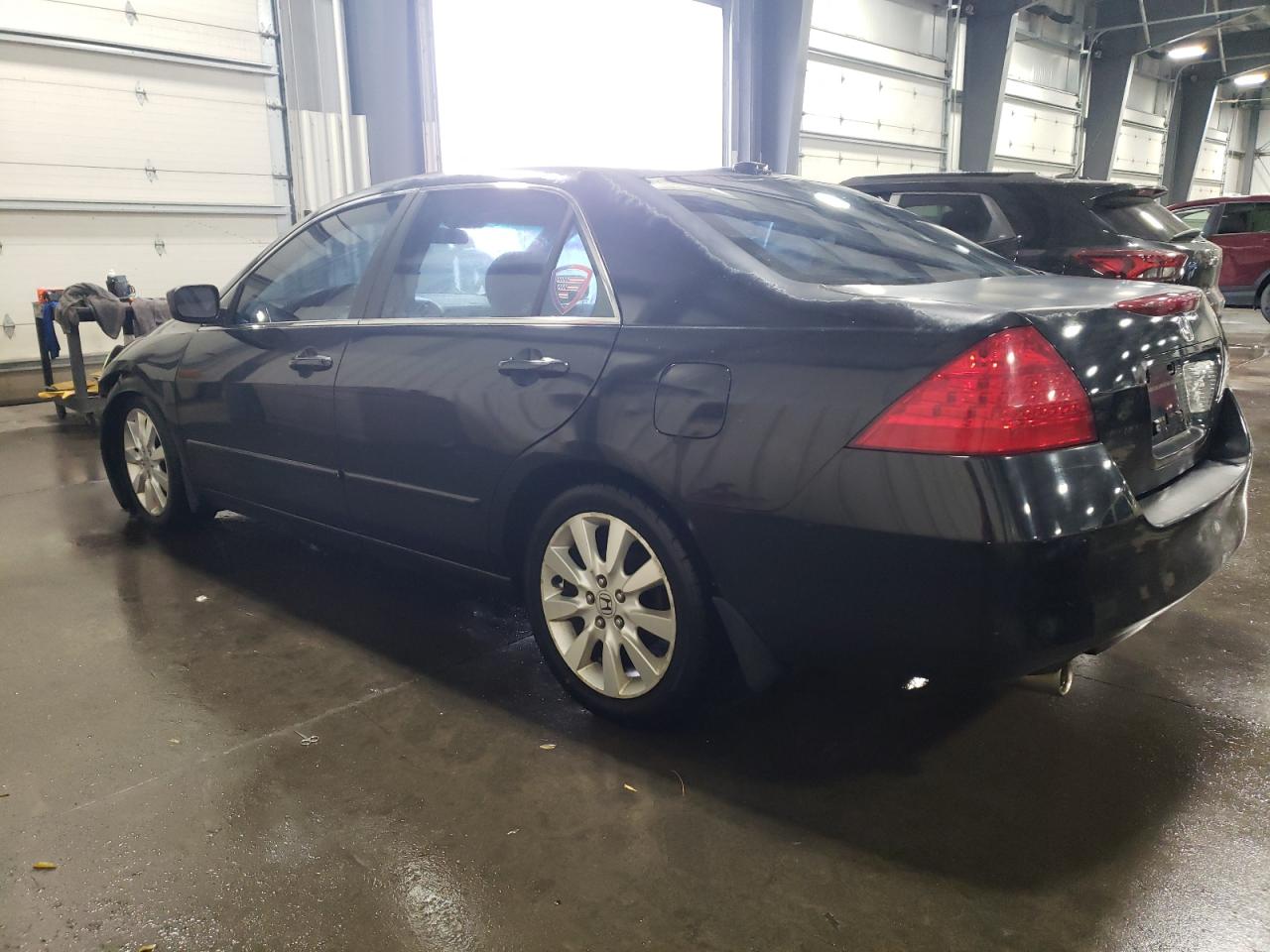 2007 Honda Accord - Image 2