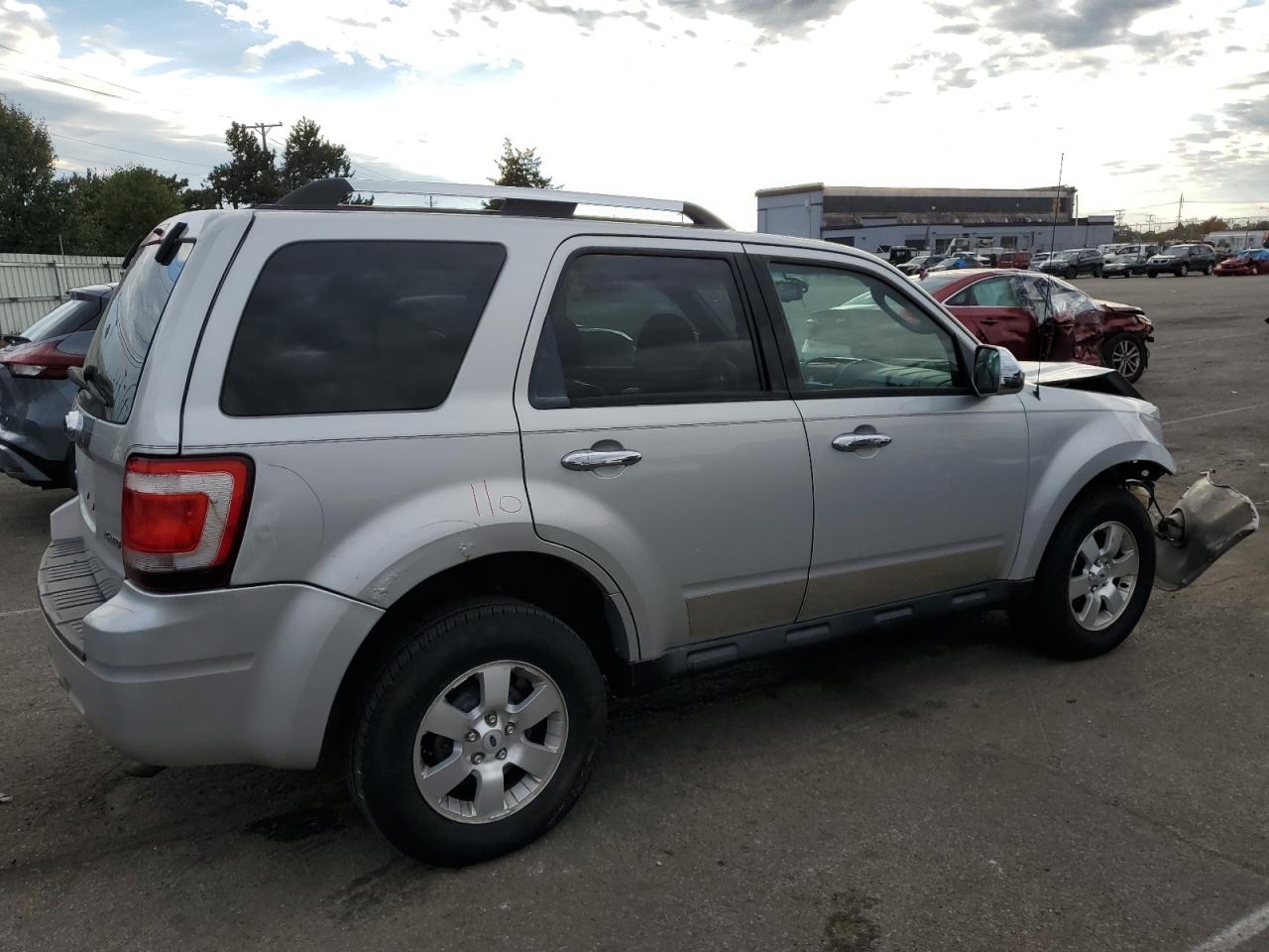 2009 Ford Escape - Image 3