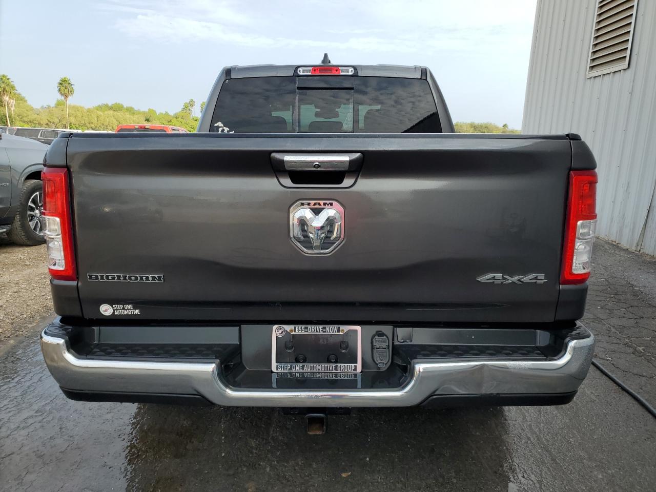 2019 Ram 1500 Big Horn/Lone Star VIN: 1C6RRFFG4KN704087 Lot: 76384024