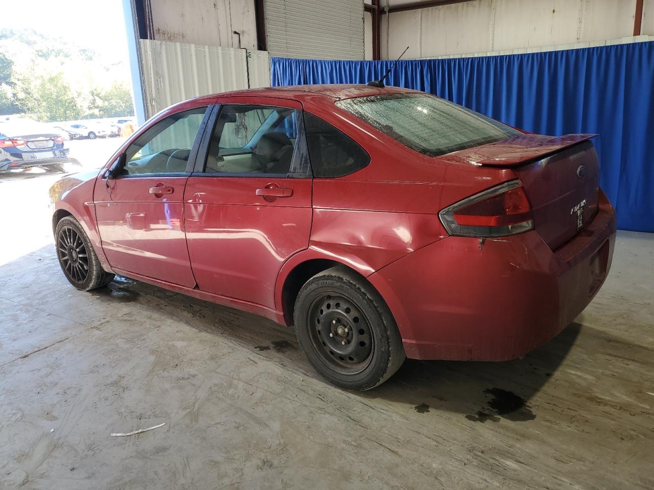 2011 Ford Focus - Image 2