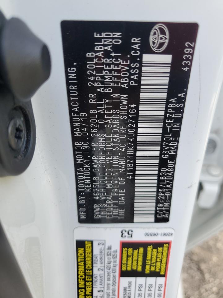 2019 Toyota Camry - Image 13
