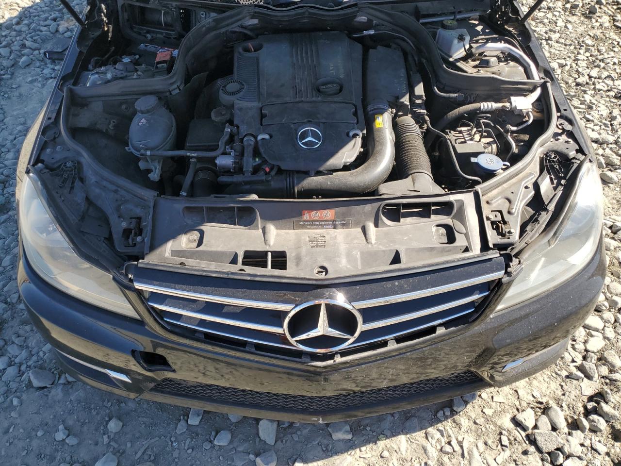 2014 Mercedes-Benz C 250 VIN: WDDGF4HB5EA963914 Lot: 75226894