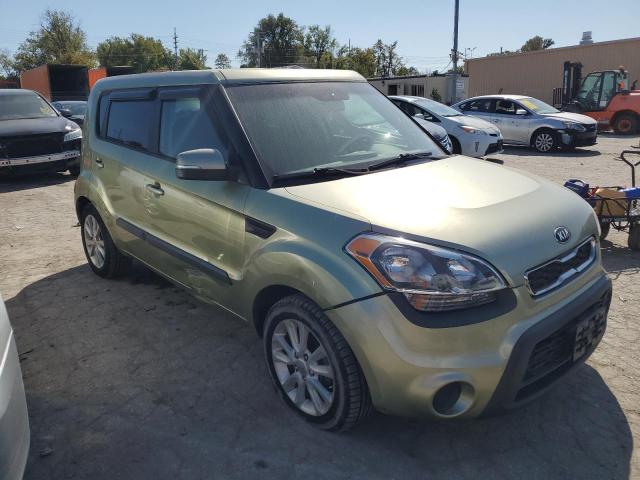 Паркетники KIA SOUL 2013 Зелений