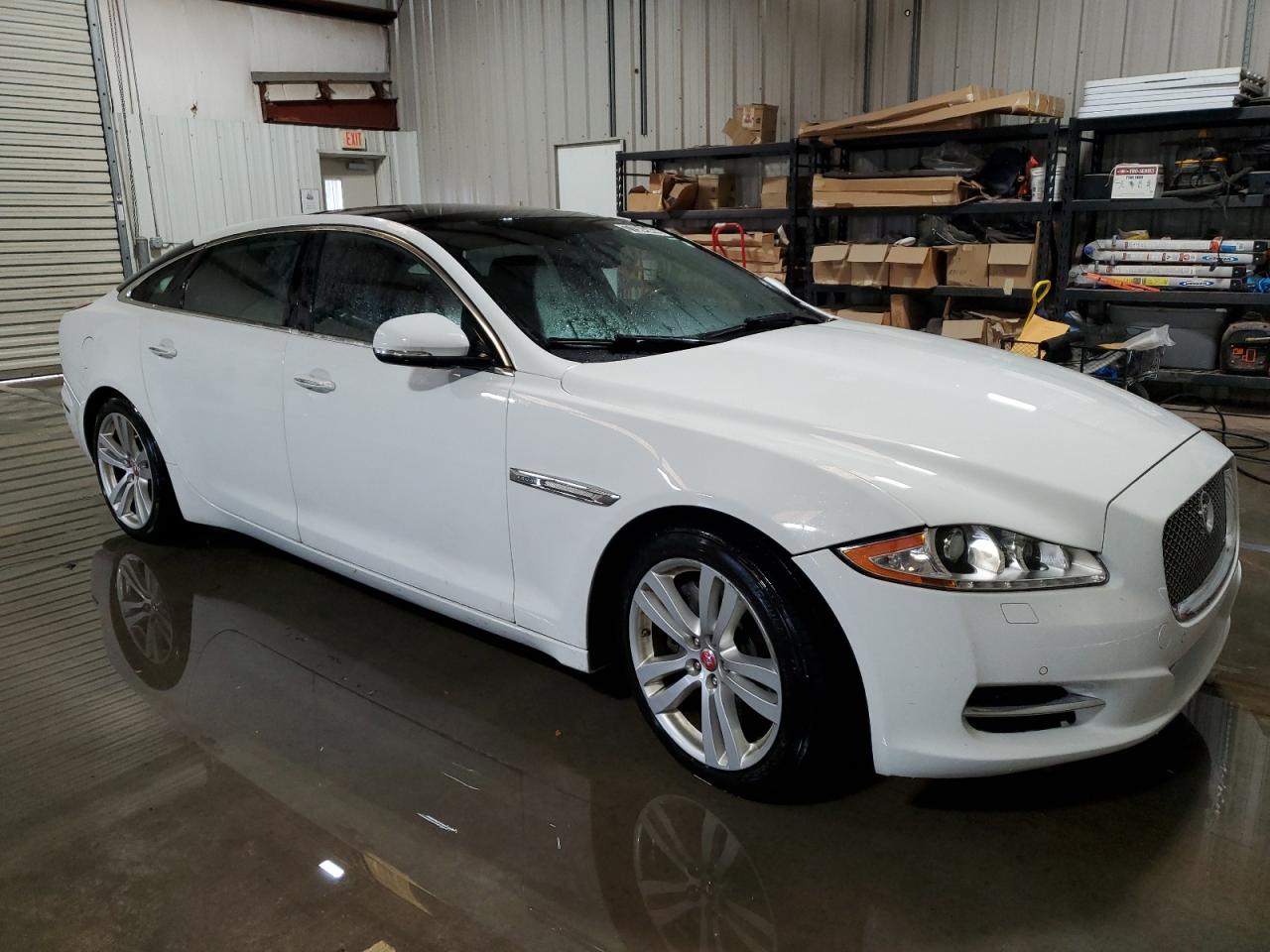 VIN SAJWJ2GD1E8V63127 2014 JAGUAR XJ no.4