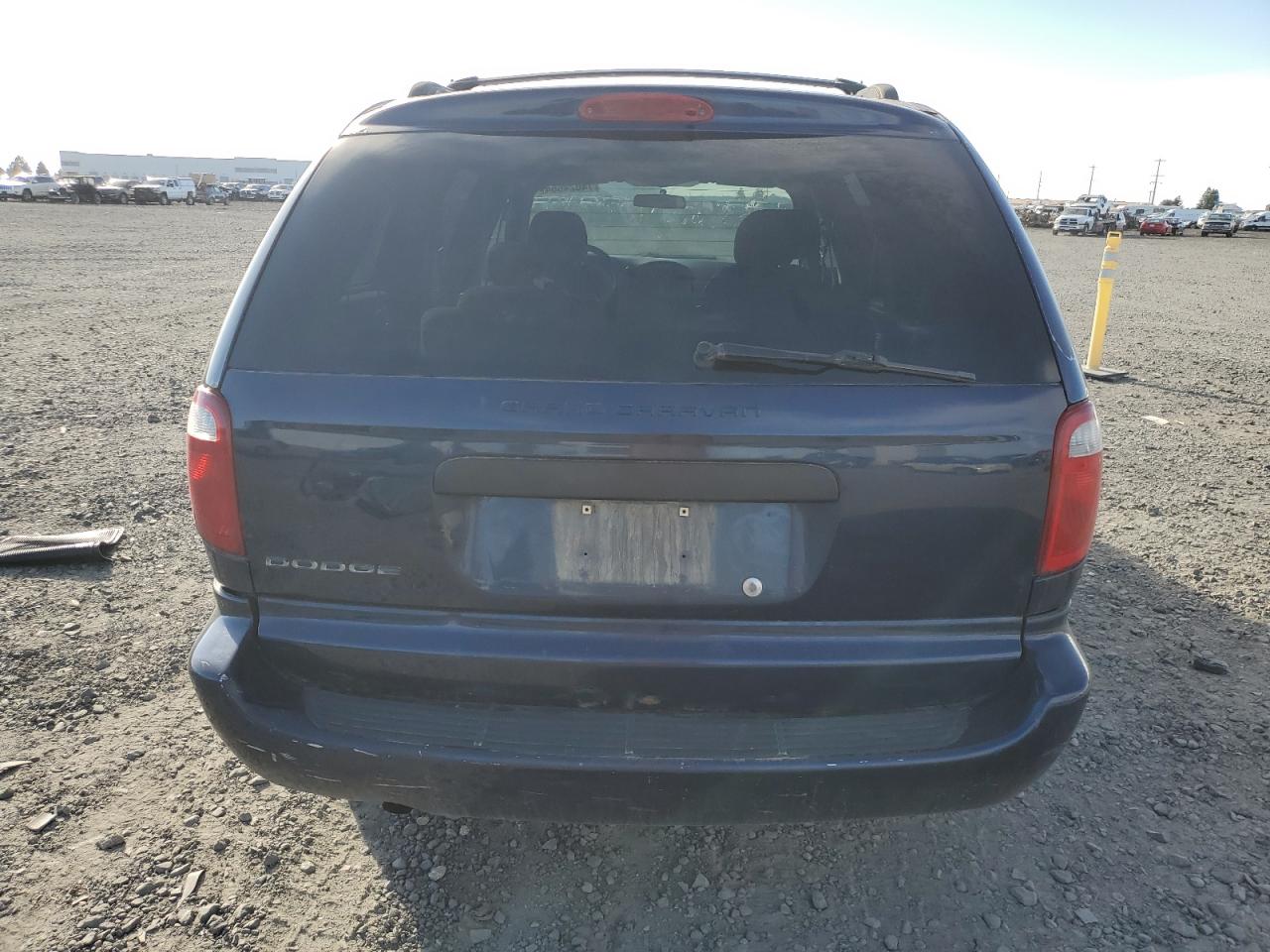 2006 Dodge Caravan - Image 6