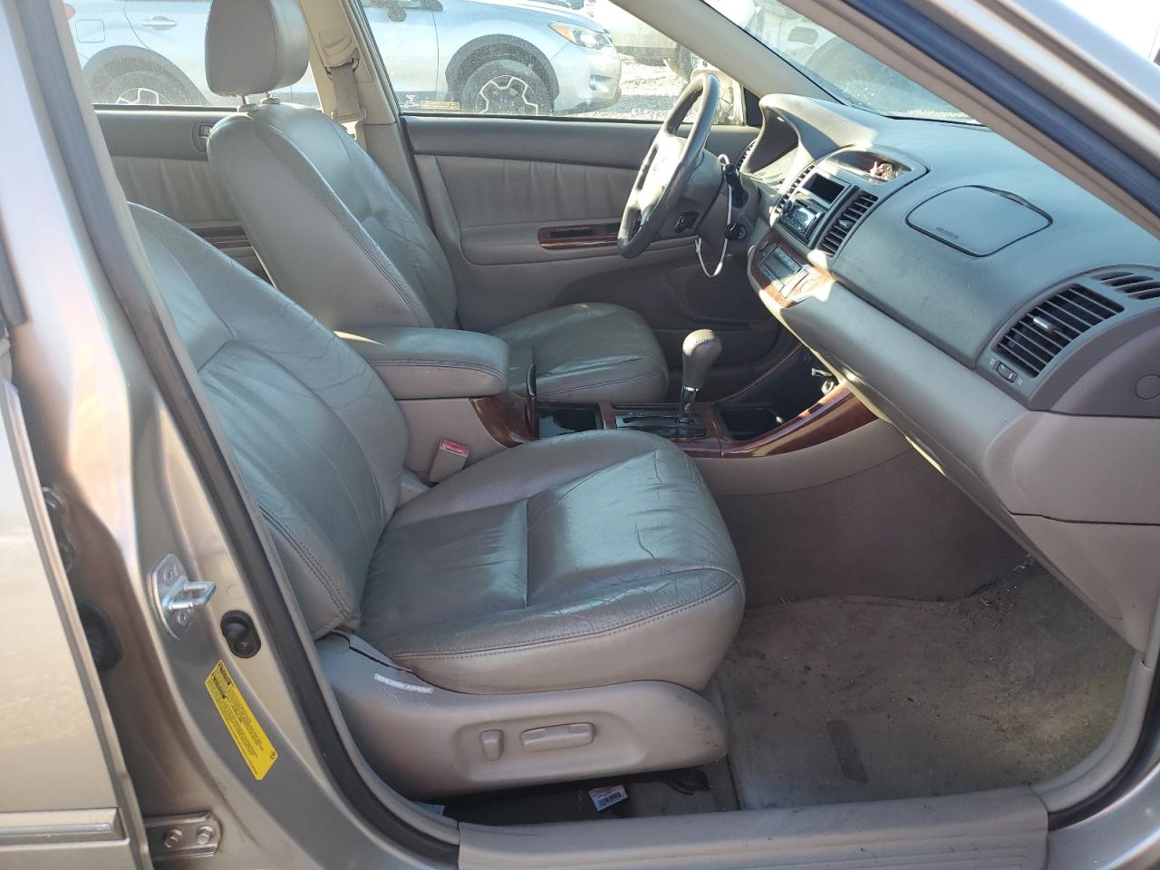 2002 Toyota Camry - Image 5