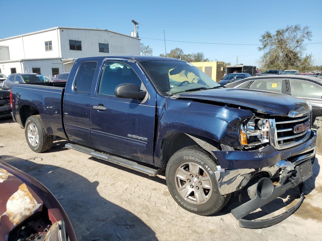 2012 GMC Sierra - Image 4