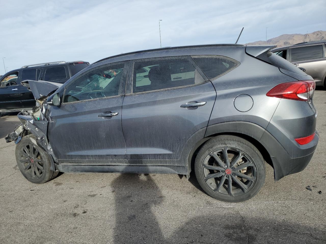 2017 Hyundai Tucson - Image 2