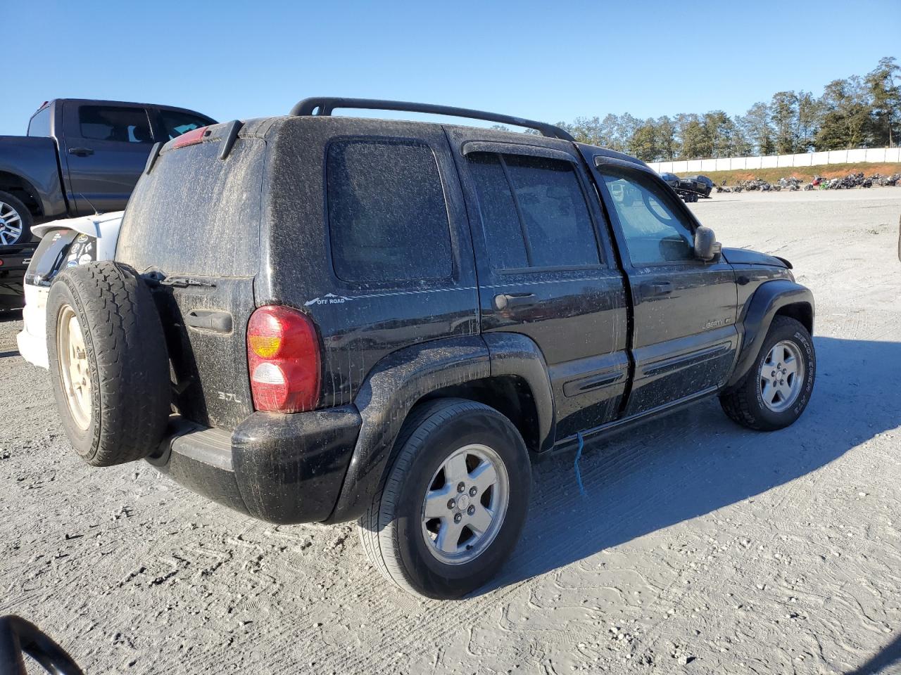 2003 Jeep Liberty (North America) - Image 3
